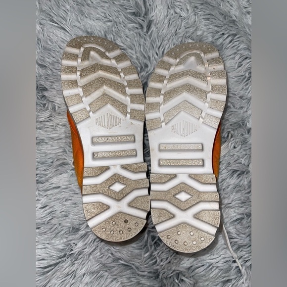 PALLADIUM Women’s orange fade shoes Size 7.5 - Picture 9 of 11
